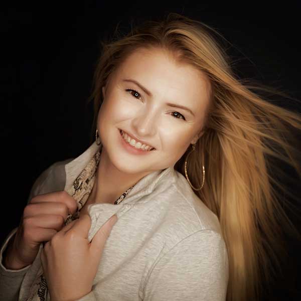 ALYSSA SOLLENBERGER daughter of Richard Gleason